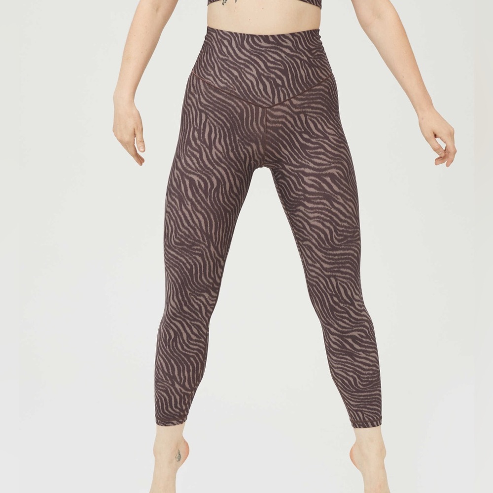 Aerie real me 7/8 zebra print legging